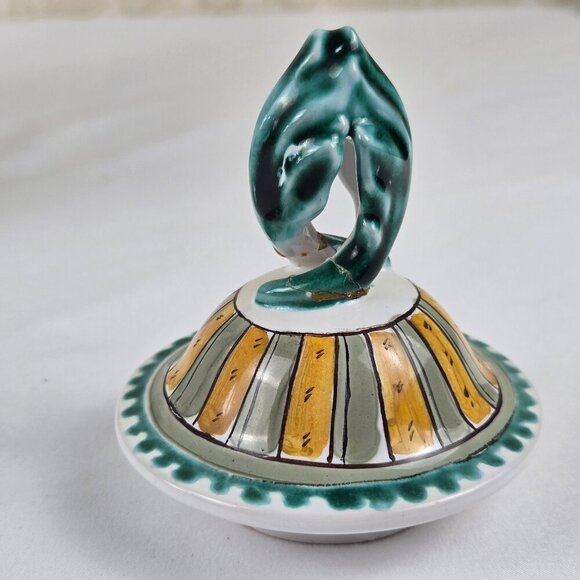 Vintage Hand Painted Footed Ceramic Water Pitcher Green White Floral Signed 1994 - Picture 13 of 16